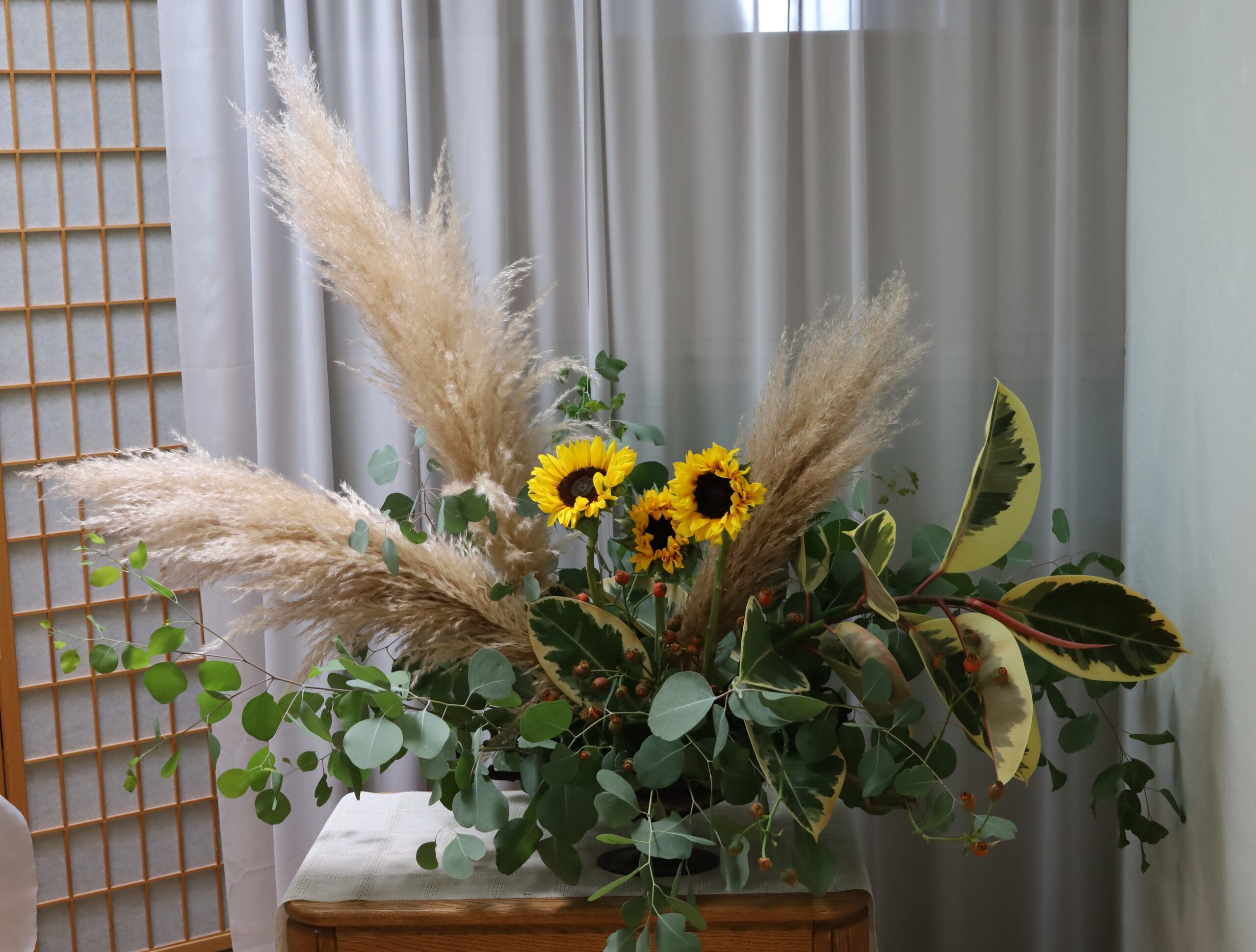 生徒作品 ８月２８日～９月２５日 by I.H., J.W., A.L., A.O., F.M., K.H., R.T., K.N., S.S.