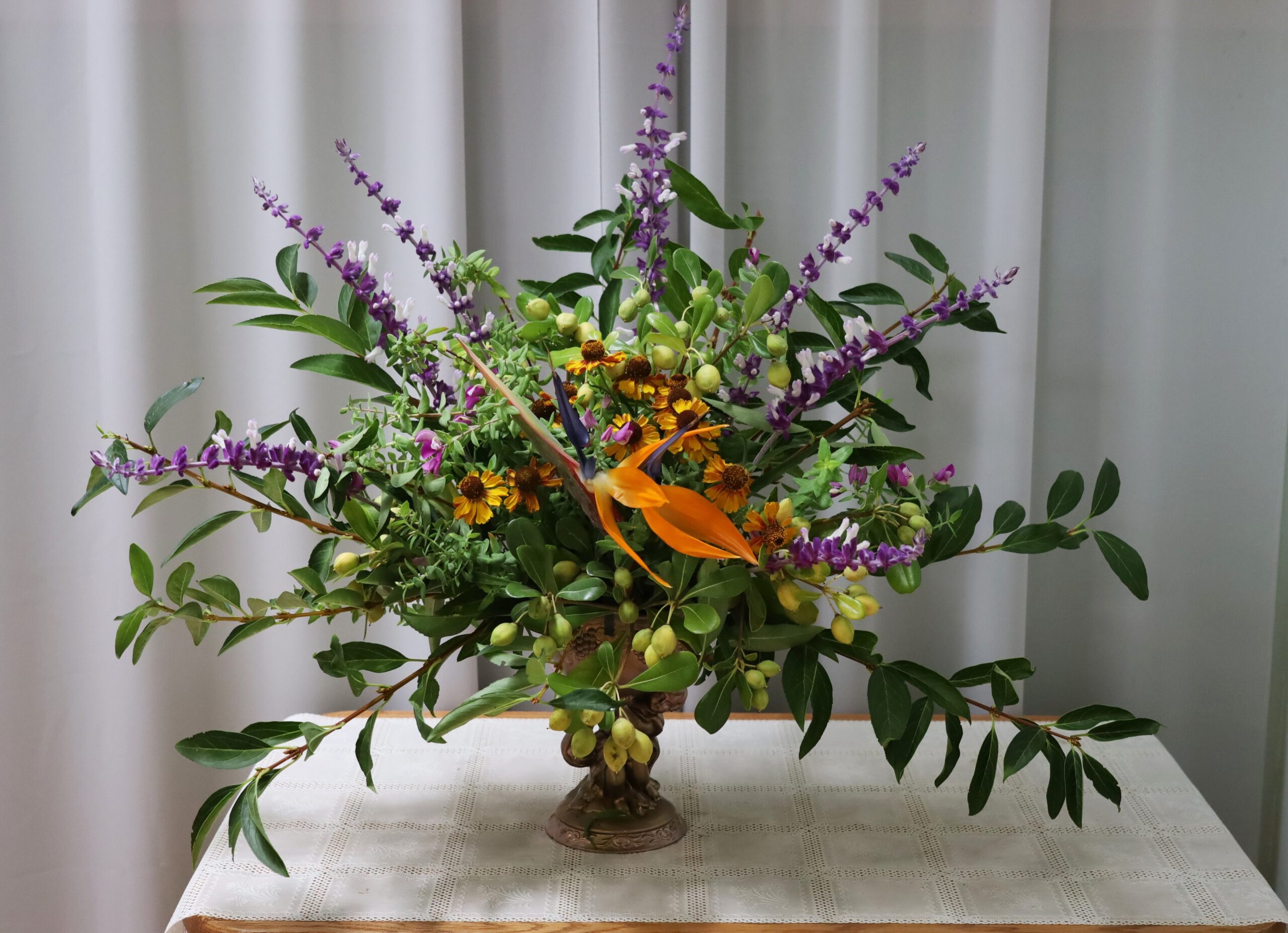 生徒作品10月1日~10月17日 by A.L., T.I., I.H., J.W., J.N., C.B., M.T., T.I.