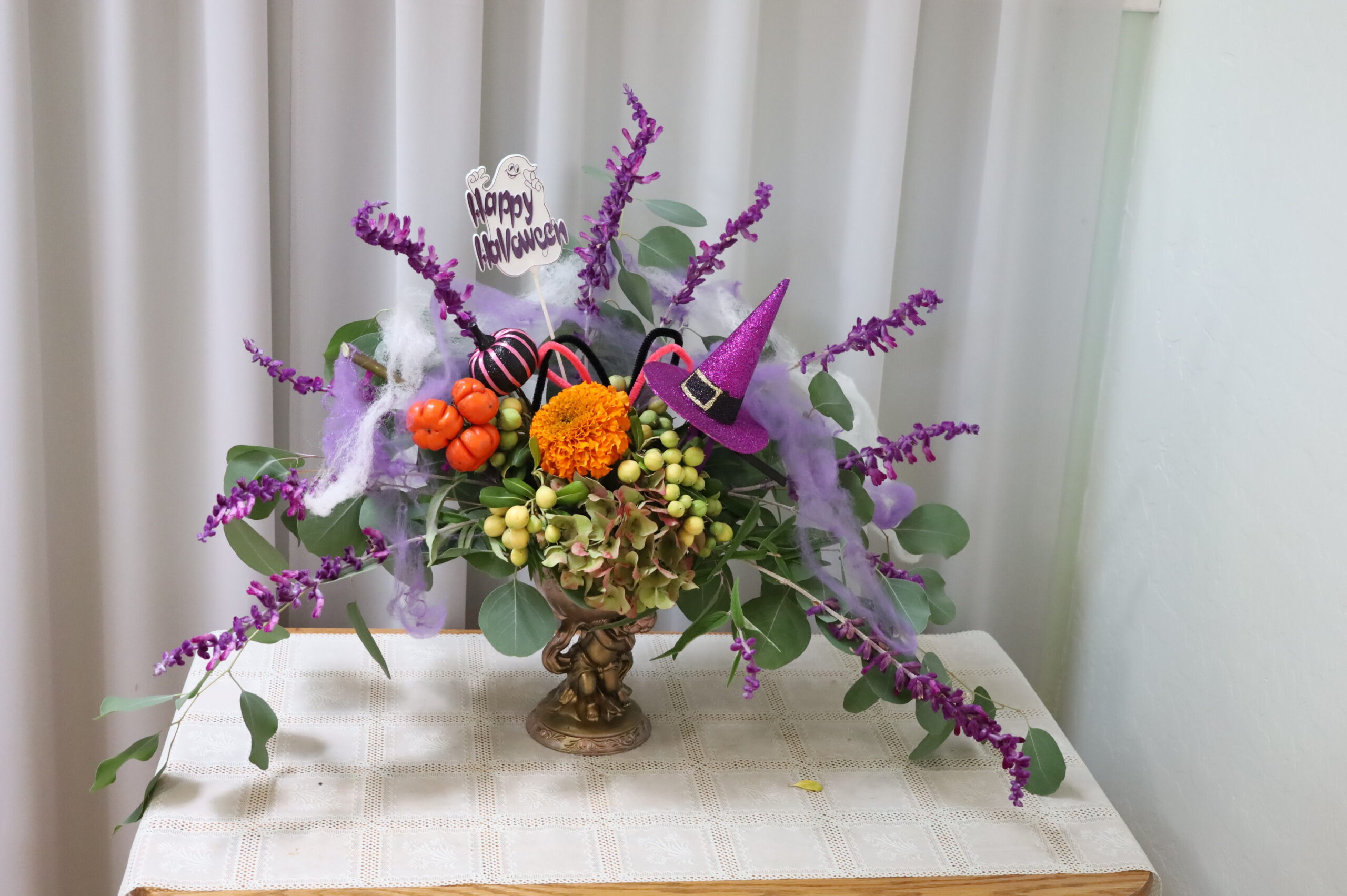 生徒作品10月20日 by A.L., J.W., J.N.